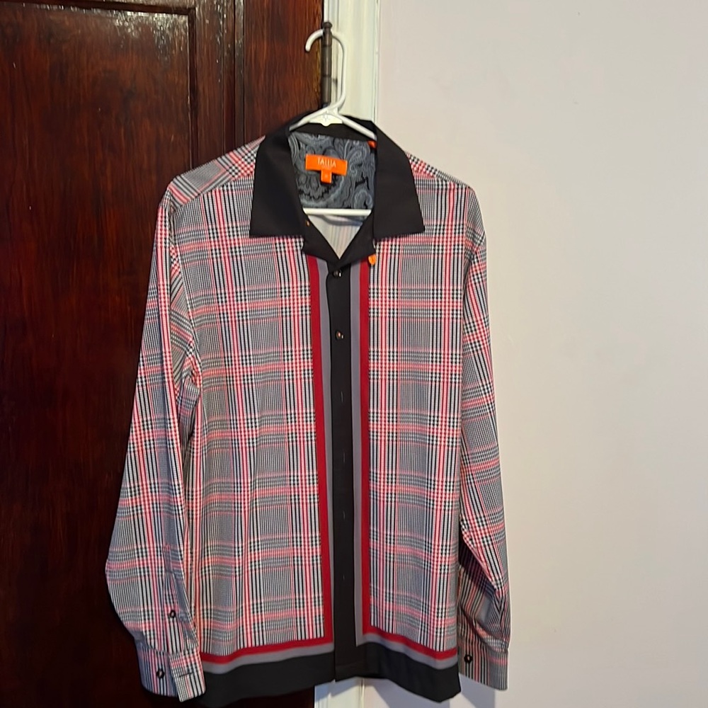This is a dress designer shirt good for party